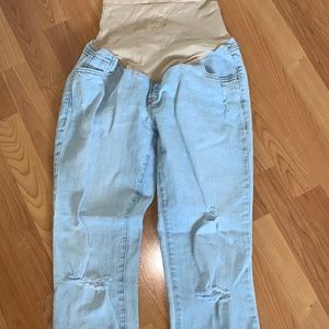 Old Navy distressed maternity jeans cropped size 2